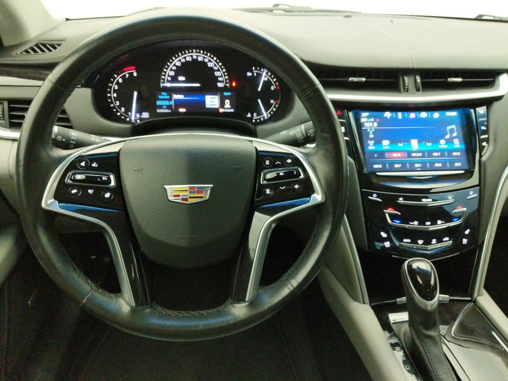 2017 Cadillac XTS - Driver Dash
