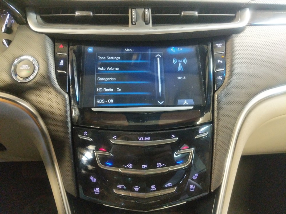 2017 Cadillac XTS - Stereo Package