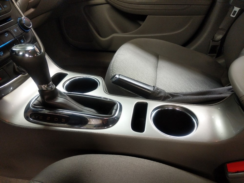 2015 Chevrolet Malibu - Center Console/Cup Holders