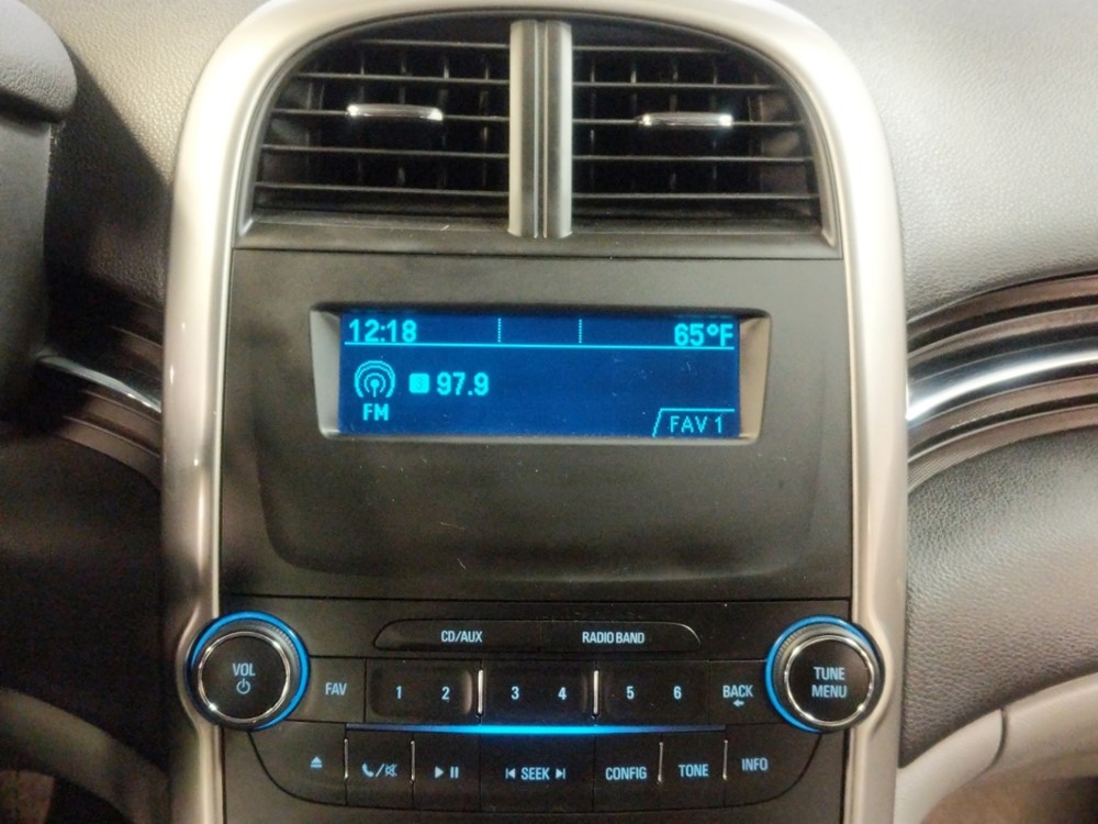2015 Chevrolet Malibu - Stereo Package