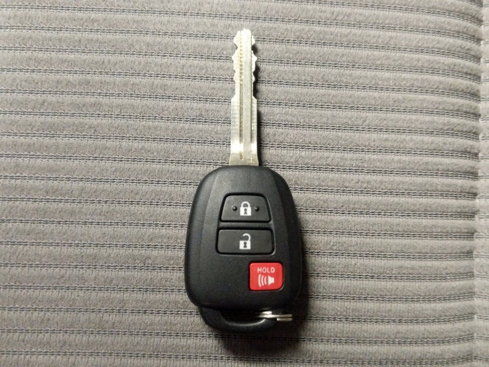 2013 Toyota RAV4 - Keys