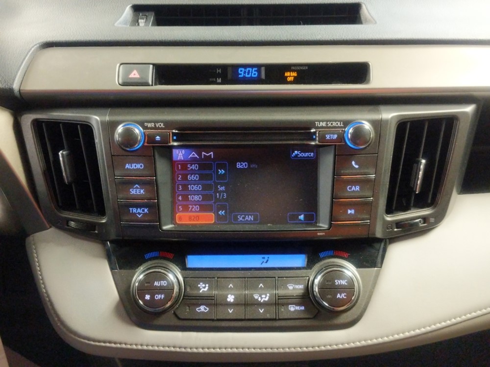 2013 Toyota RAV4 - Stereo Package