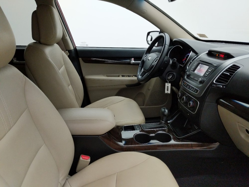 2014 Kia Sorento - Passenger Front Seat