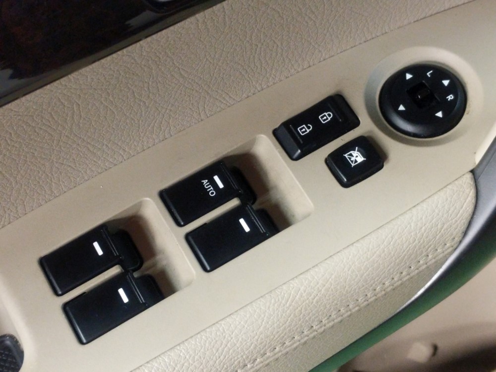 2014 Kia Sorento - Driver Power Windows/Lock Control