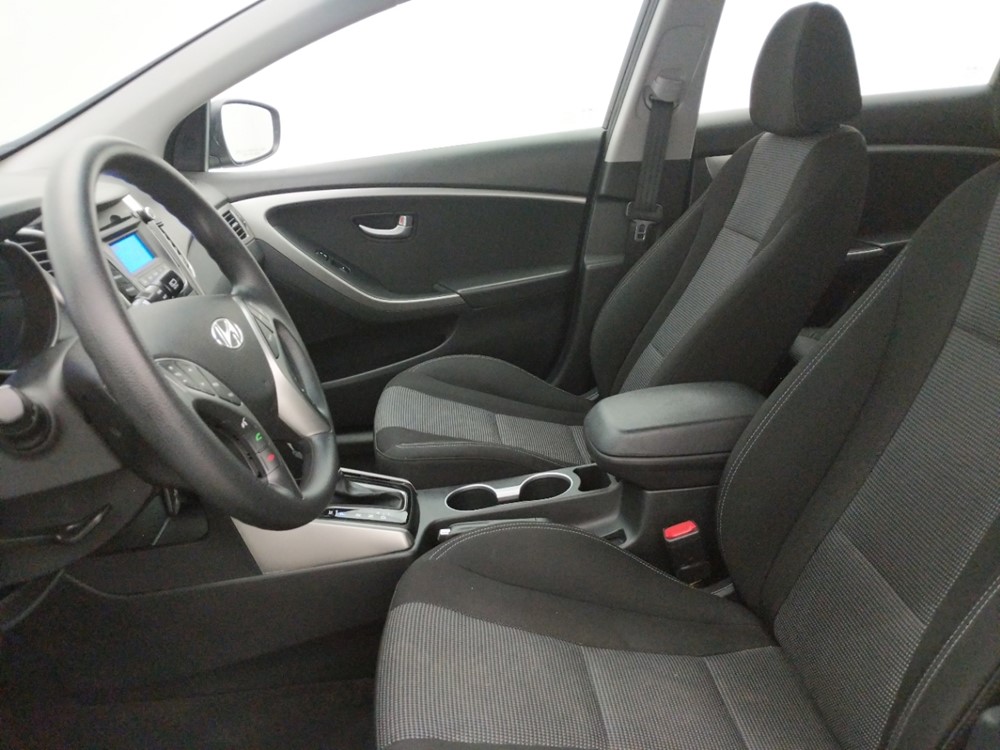 2017 Hyundai Elantra - Driver Front Seat