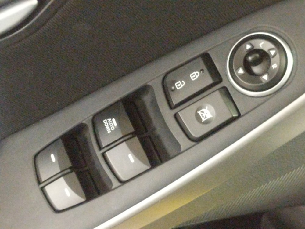 2017 Hyundai Elantra - Driver Power Windows/Lock Control