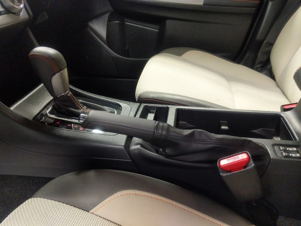 2016 Subaru Crosstrek - Center Console/Cup Holders