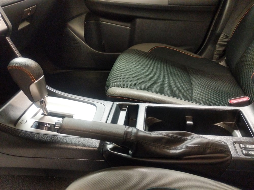 2017 Subaru Crosstrek - Center Console/Cup Holders