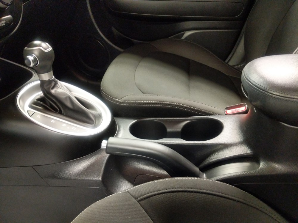 2016 Kia Soul - Center Console/Cup Holders