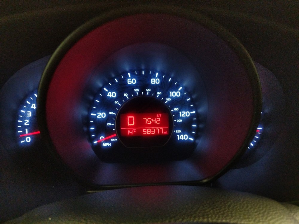 2016 Kia Soul - Odometer Close Up