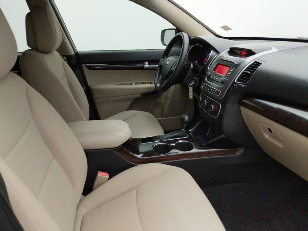 2014 Kia Sorento - Passenger Front Seat