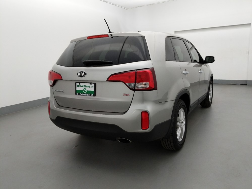 2014 Kia Sorento - Passenger Rear Bumper