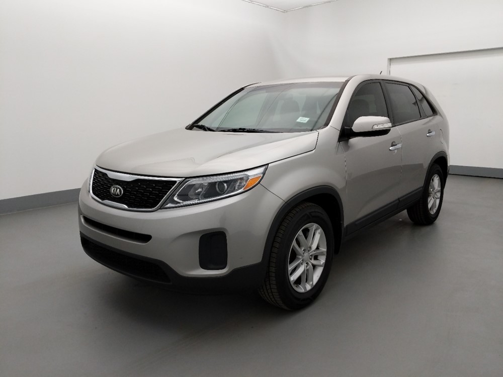 2014 Kia Sorento - Driver Front Side