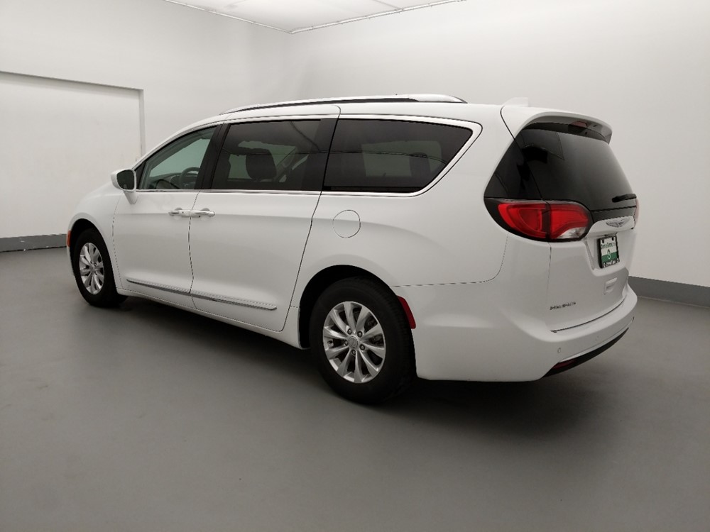 2018 Chrysler Pacifica - Driver Rear Side