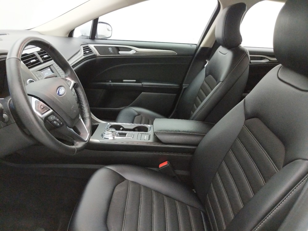 2017 Ford Fusion - Driver Front Seat