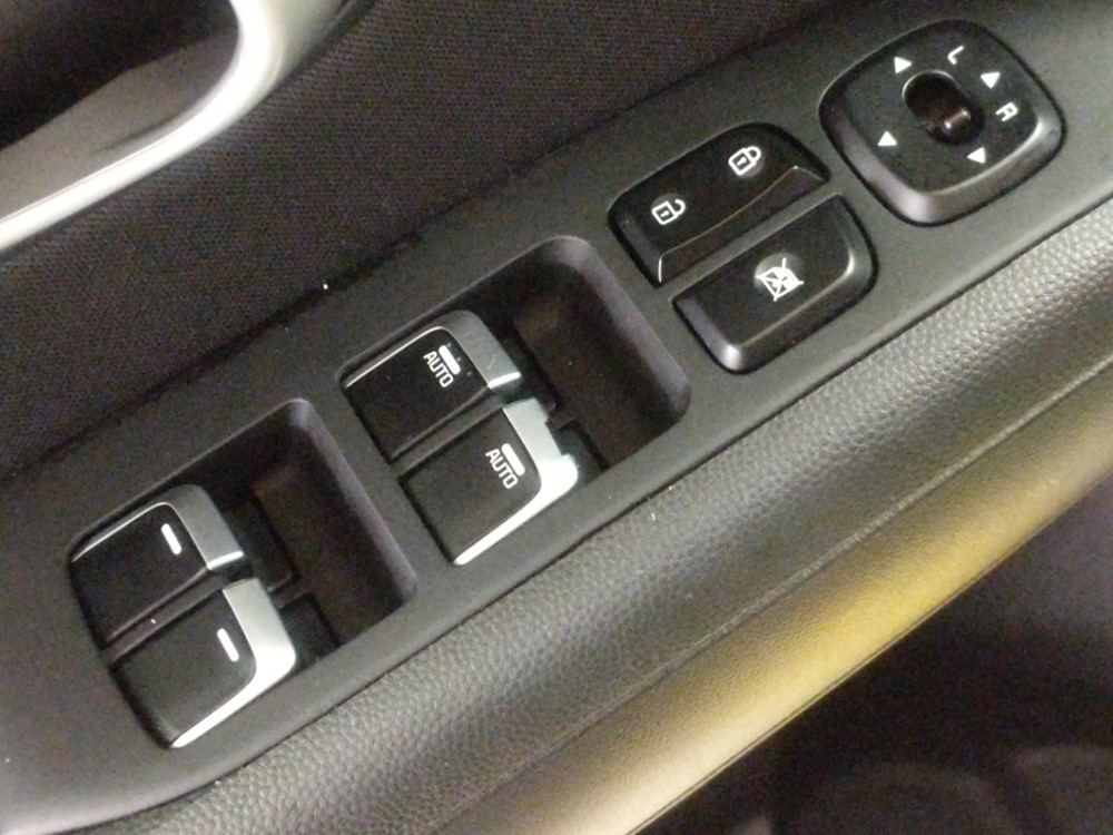 2018 Kia Soul - Driver Power Windows/Lock Control