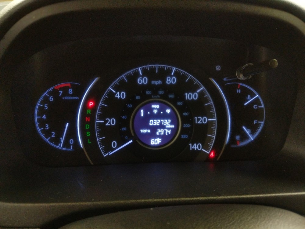 2016 Honda CR-V - Odometer Close Up