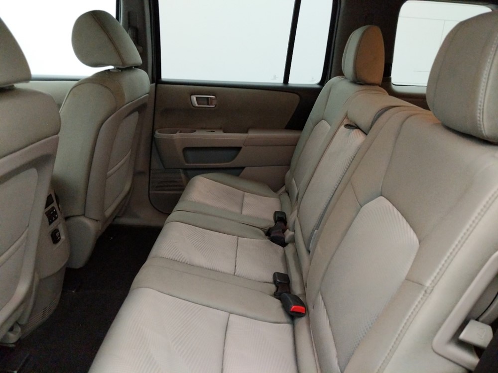 2013 Honda Pilot - Driver Rear Seat