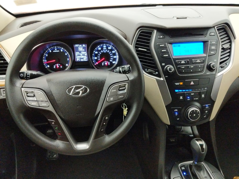2014 Hyundai Santa Fe - Driver Dash
