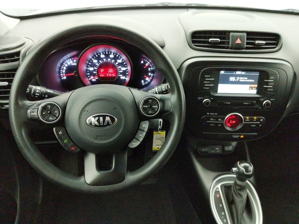 2017 Kia Soul - Driver Dash