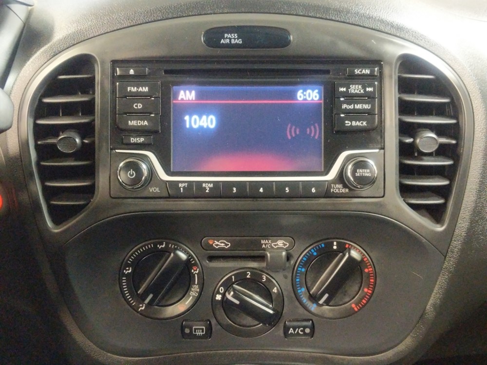 2017 Nissan JUKE - Stereo Package