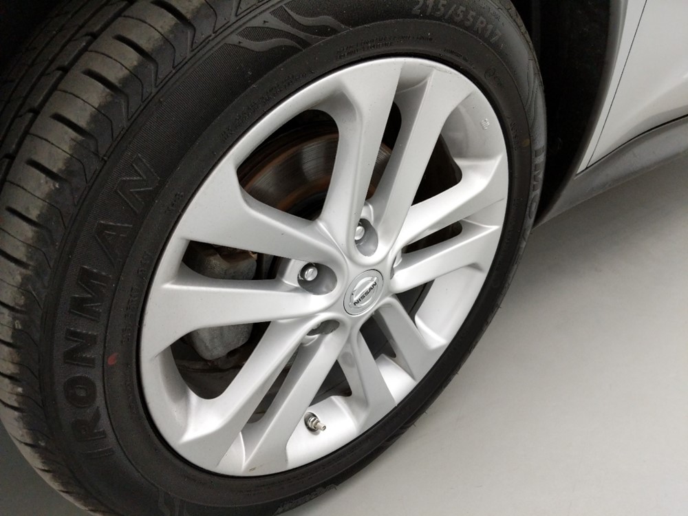 2017 Nissan JUKE - Wheel