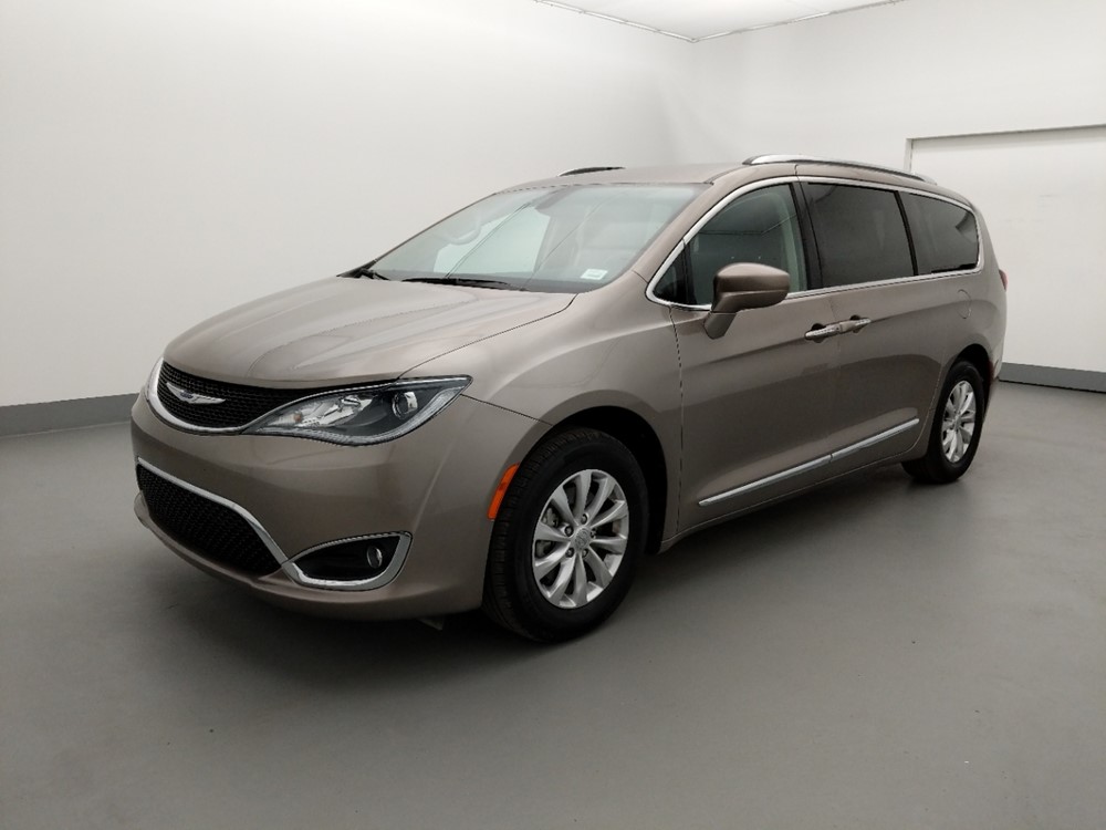 2018 Chrysler Pacifica - Driver Front Side