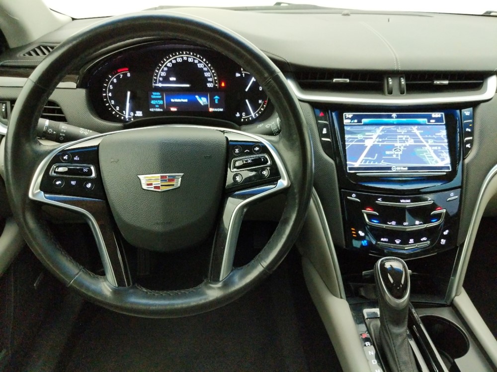 2017 Cadillac XTS - Driver Dash