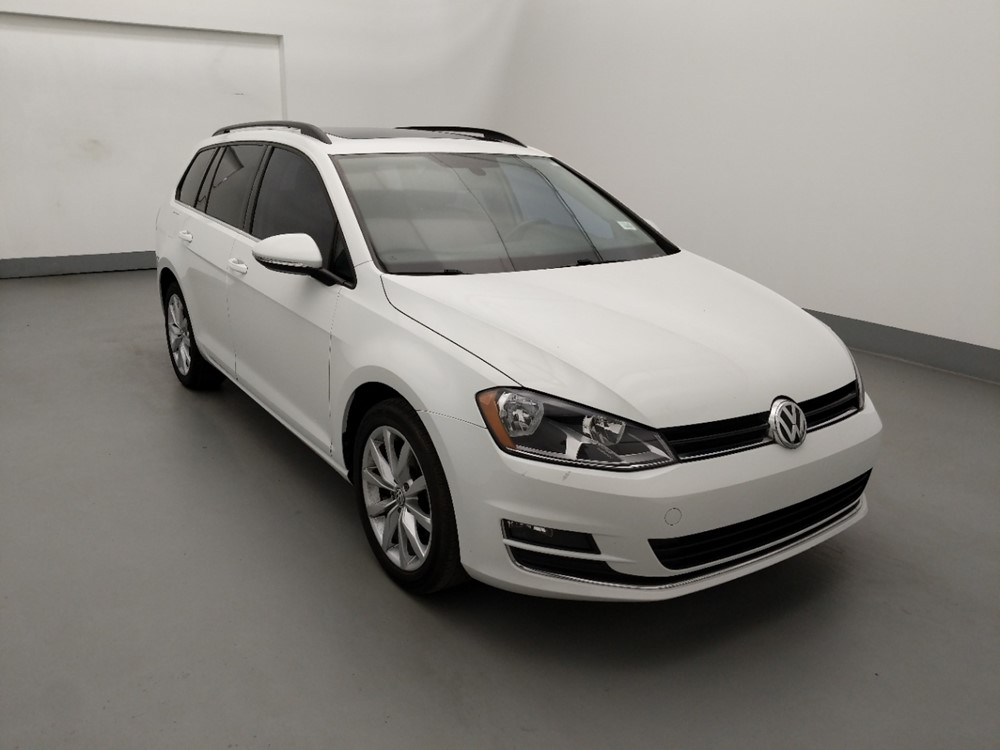 2015 Volkswagen Golf - Passenger Front Bumper
