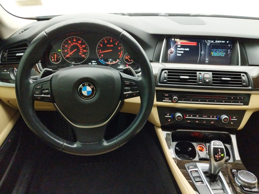 2016 BMW 528i - Driver Dash