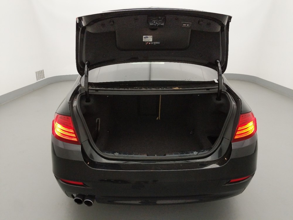 2016 BMW 528i - Trunk