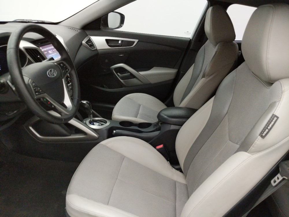 2013 Hyundai Veloster - Driver Front Seat