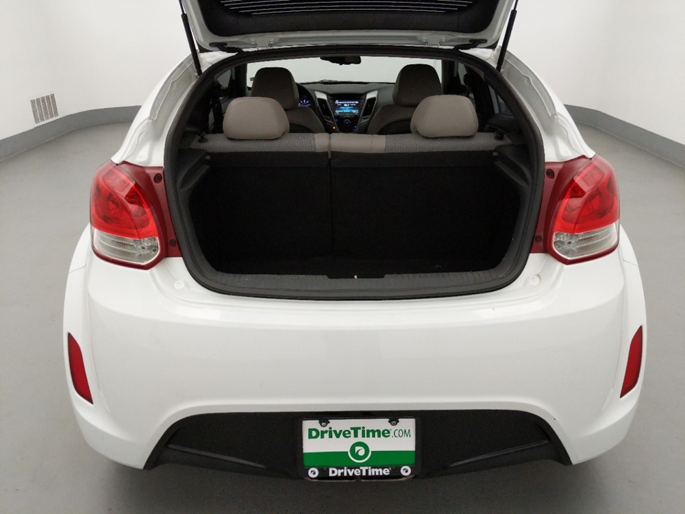 2013 Hyundai Veloster - Trunk