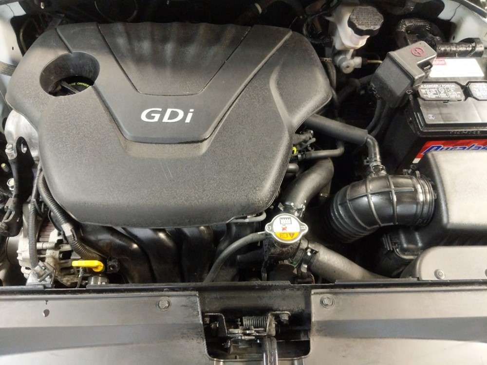 2013 Hyundai Veloster - Engine