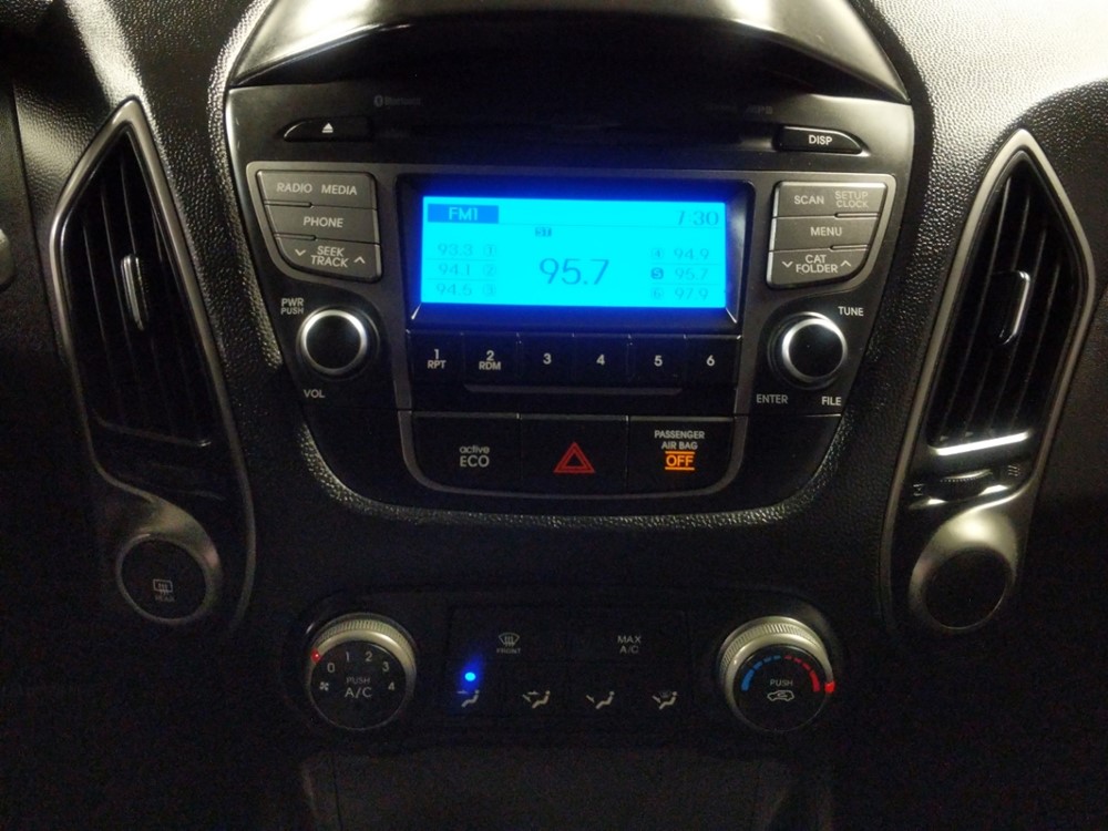 2015 Hyundai Tucson - Stereo Package