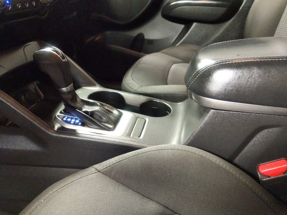 2015 Hyundai Tucson - Center Console/Cup Holders