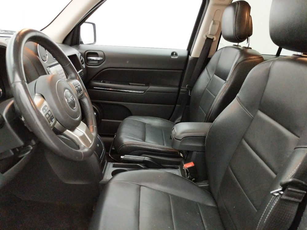 2014 Jeep Patriot - Driver Front Seat