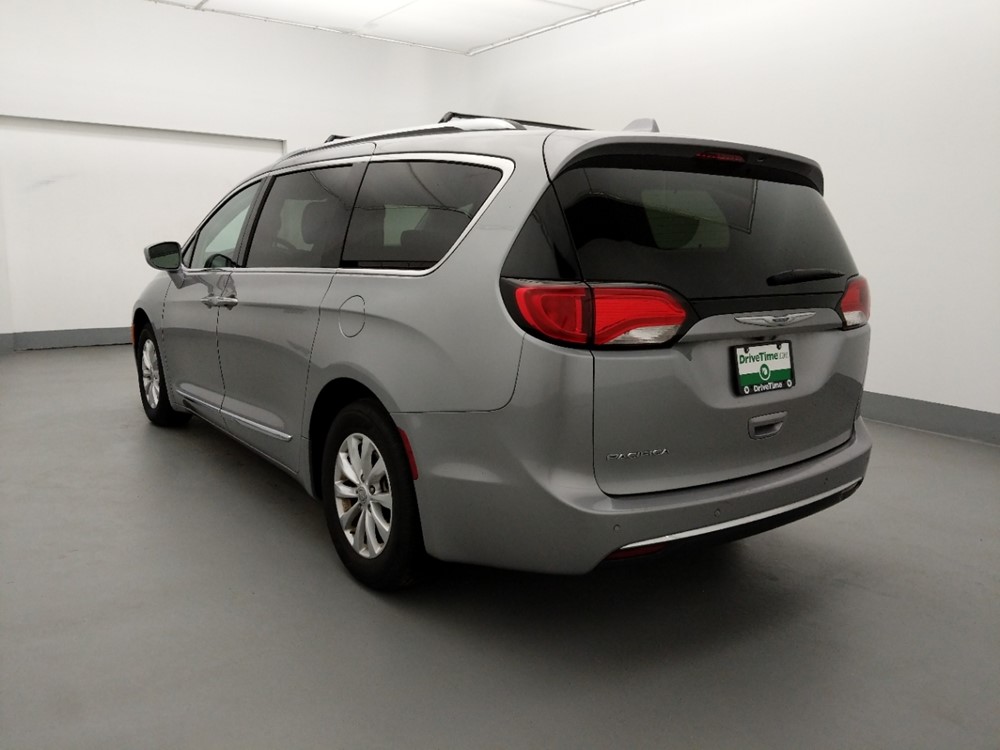 2018 Chrysler Pacifica - Driver Rear Bumper