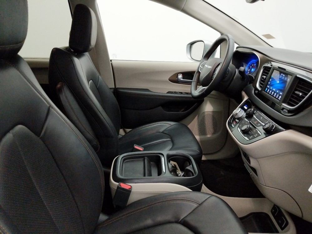 2018 Chrysler Pacifica - Passenger Front Seat