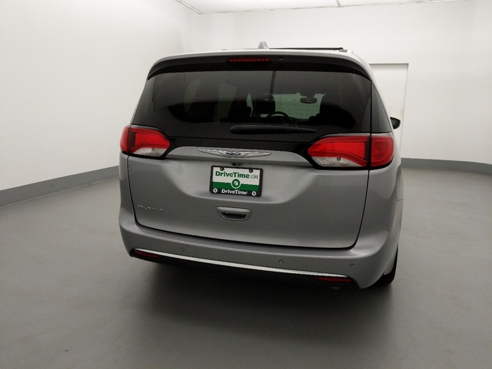 2018 Chrysler Pacifica - Passenger Rear Trunk