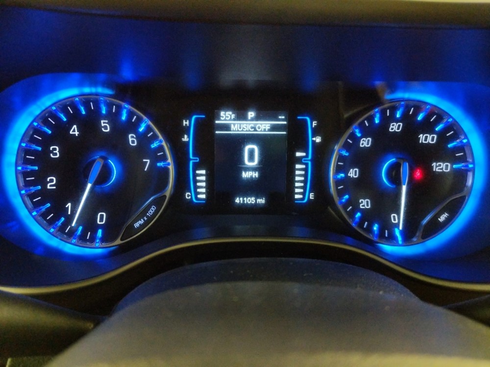 2018 Chrysler Pacifica - Odometer Close Up
