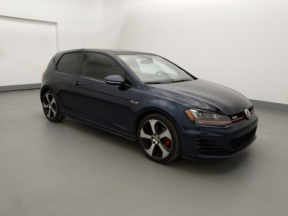 2015 Volkswagen Golf - Passenger Front Side