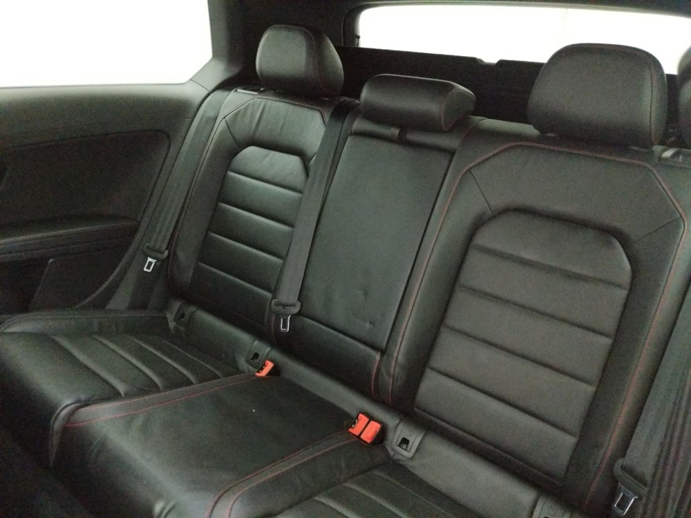 2015 Volkswagen Golf - Driver Rear Seat