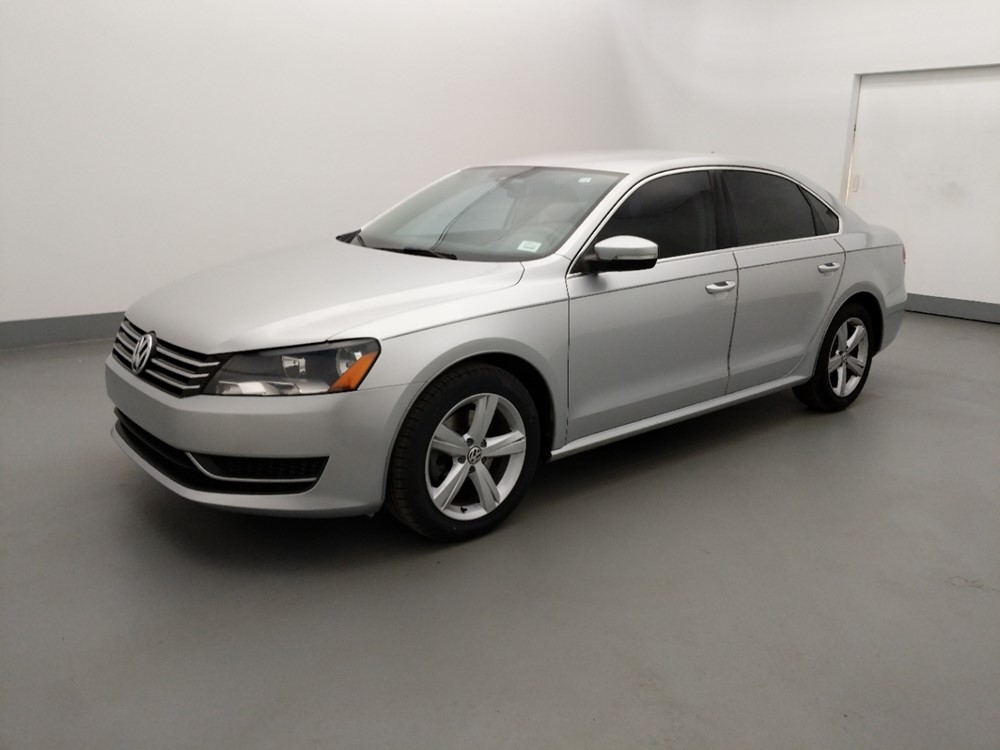 2015 Volkswagen Passat - Driver Front Side
