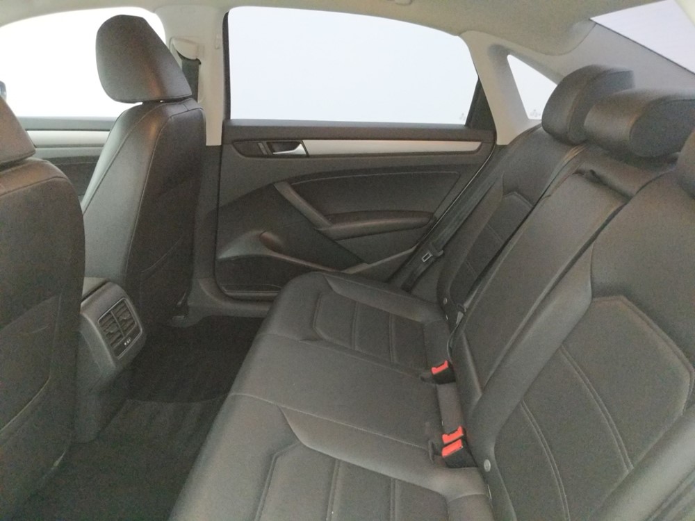 2015 Volkswagen Passat - Driver Rear Seat