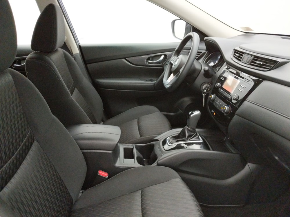 2017 Nissan Rogue - Passenger Front Seat