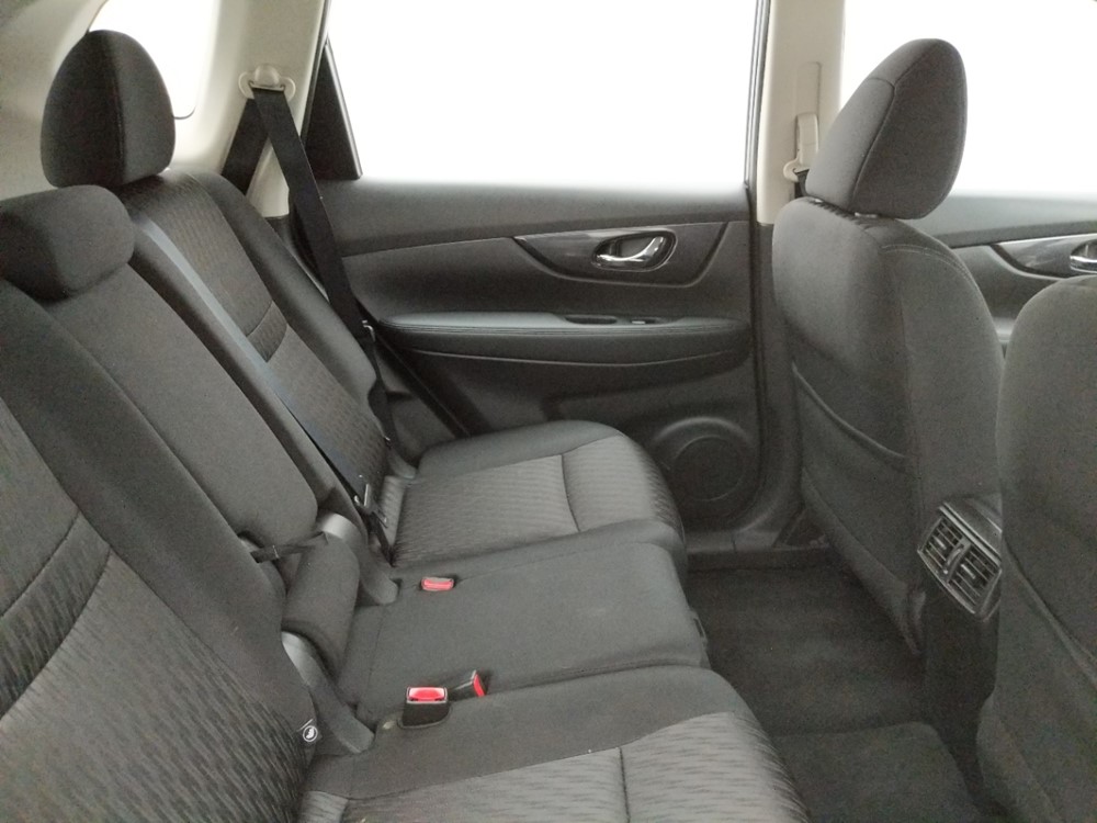 2017 Nissan Rogue - Passenger Rear Seat
