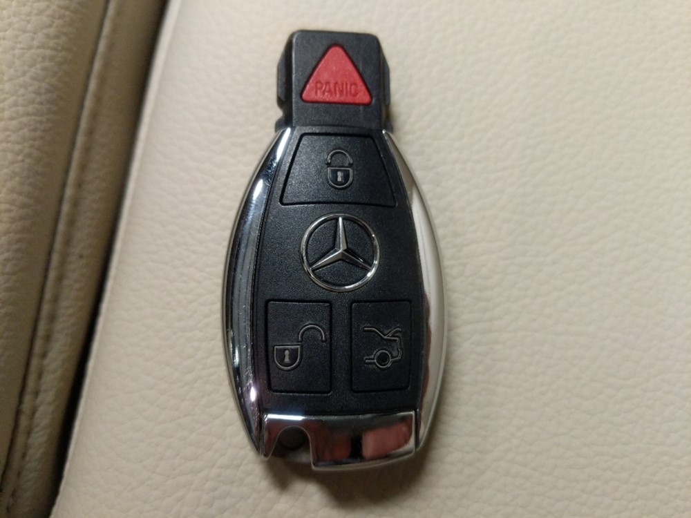 2016 Mercedes-Benz CLA250 - Keys