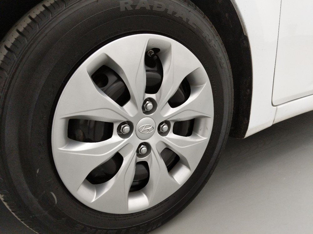 2017 Hyundai Accent - Wheel