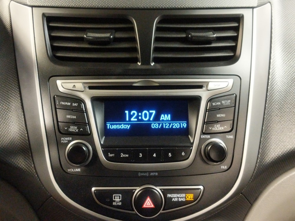 2017 Hyundai Accent - Stereo Package